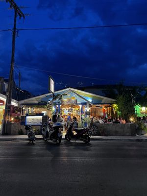 Zorbas by night   at Zorbas in Zakynthos