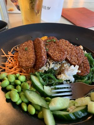 Poké Bowl   at Zeil & Surfcentrum Brouwersdam in Ouddorp