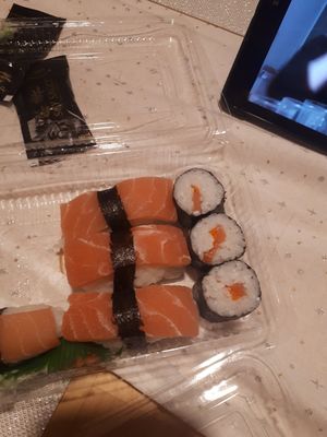 Veganes Sashimi 🤯 at Tau in Vienna