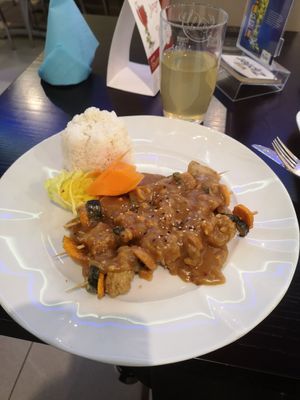 Satay Chicken at Tau in Vienna