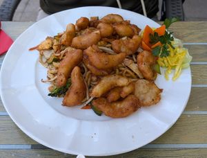 fried shrimps with noodles (udon on request) at Tau in Vienna