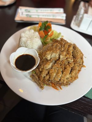 Knusprige Ente  at Tau in Vienna