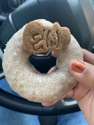 Vegan Gingerbread Donut (Mega Swoon) 💗💗💗  at Babes in Sacramento