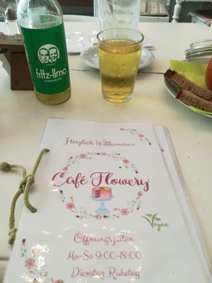 Fritz Melon at Café Flowery in Koblenz