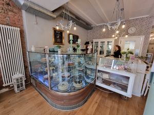Counter at Café Flowery in Koblenz