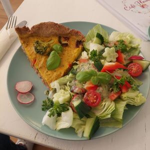  at Café Flowery in Koblenz