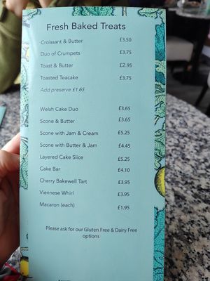 Menu at Jollys Coffee House & Patisserie in Beaumaris