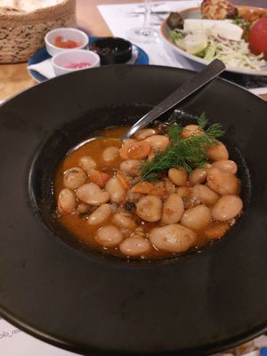  at Ofou to lo in Crete