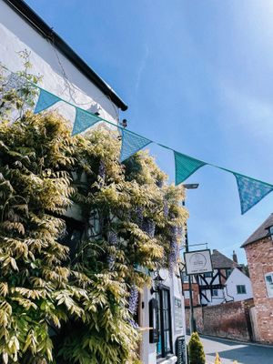Cute lil cottage with wisteria 🥰  at The Ice Cream Cottage in Tewkesbury