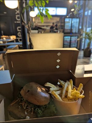 Vegan chicken burger + fries at Eden Jaxx in Copenhagen