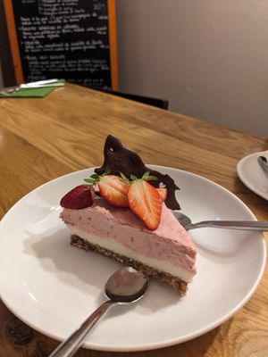  at 1001 Saveurs Sauvages in Ajaccio