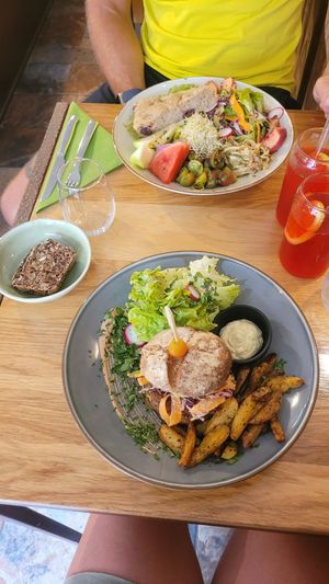 Burger e non ricordo at 1001 Saveurs Sauvages in Ajaccio