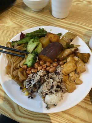   at Pǔ Shàn Huì Vegetarian in Guangzhou