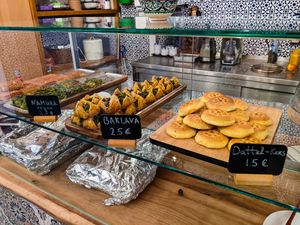 Pastries of the day at BESH at BESH in Berlin