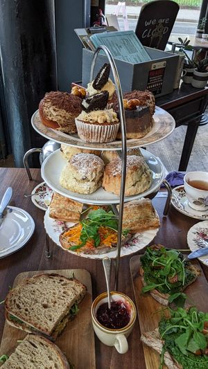  at Metrodeco in Brighton