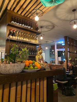 Inside looks  at To1980 Vegan in Dusseldorf