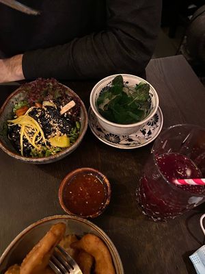 Appetizer, tee and smoothie   at To1980 Vegan in Dusseldorf