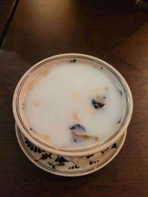 jasmine tea with rice milk at To1980 Vegan in Dusseldorf