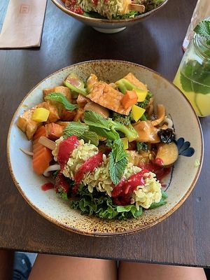 Flamingo bowl   at To1980 Vegan in Dusseldorf