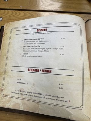 Desserts und Beilagen  at To1980 Vegan in Dusseldorf