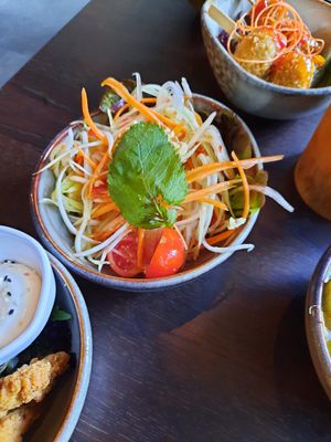 Papaya Salad at To1980 Vegan in Dusseldorf