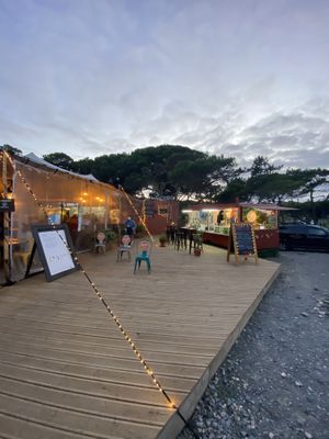 Souldough to the left  at Souldough Pizza in Carvoeira