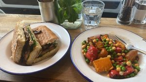 And the tap water has mint in it 🥰  at Drury 188-189 in London