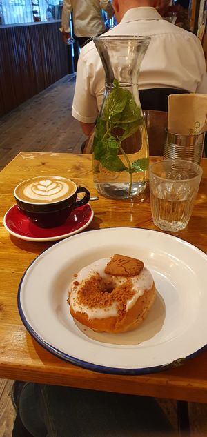 Best vegan doughnut at Drury 188-189 in London