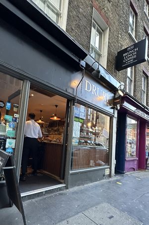   at Drury 188-189 in London
