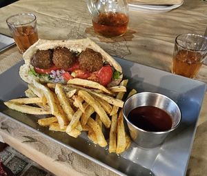 Falafel gyros at Psitopolio Megas in Kefalonia
