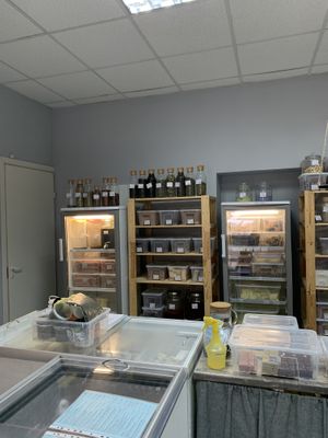 More bulk at B12 Zero Waste in St Petersburg