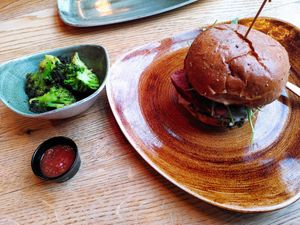 planted.steak burger with grilled broccoli and baked apple ketchup at Le Burger in Vienna