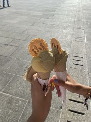 Pistacho y mango vegano   at La IBI in A Coruna