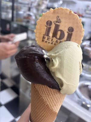 Chocolate and pistachio  at La IBI in A Coruna