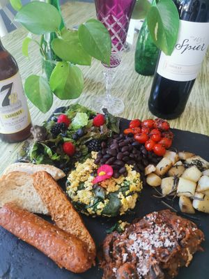 English Breskfast with Black Pudding at Naked in San Luis Potosi