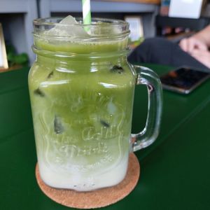 Iced Matca Latte at Road to Aloha in Celle