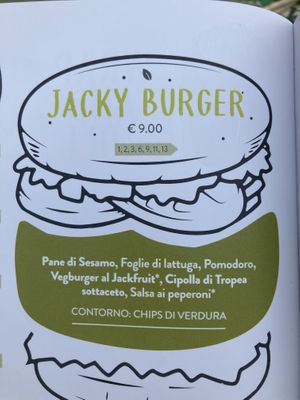 Jackfruit burger at Jack Fruit in Verbania