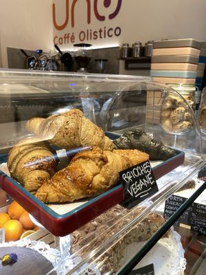 Vegan croissants at UNO Caffé Olistico in Bologna