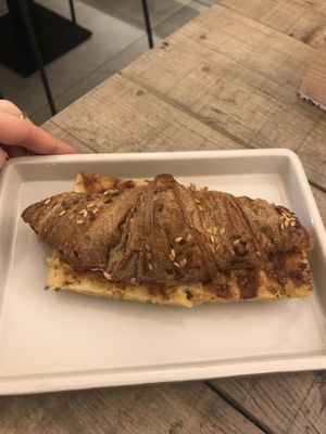   at UNO Caffé Olistico in Bologna