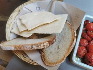Bread at UNO Caffé Olistico in Bologna