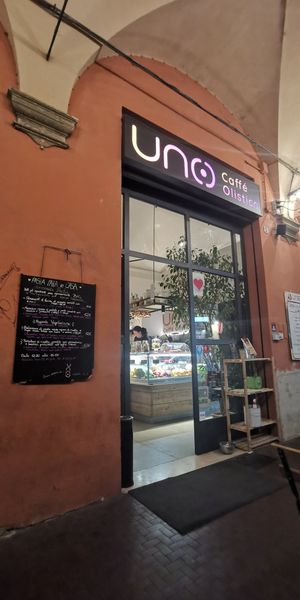  at UNO Caffé Olistico in Bologna