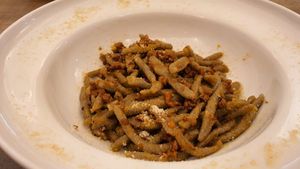 Vegan ragu at UNO Caffé Olistico in Bologna