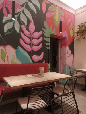  at UNO Caffé Olistico in Bologna