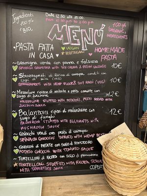   at UNO Caffé Olistico in Bologna