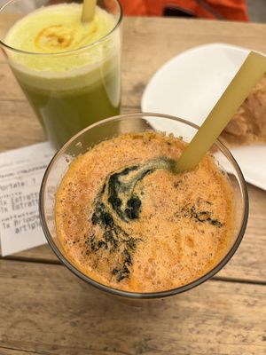   at UNO Caffé Olistico in Bologna