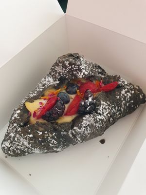 Brioche at UNO Caffé Olistico in Bologna