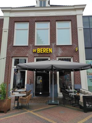 Front at De Beren in Meppel