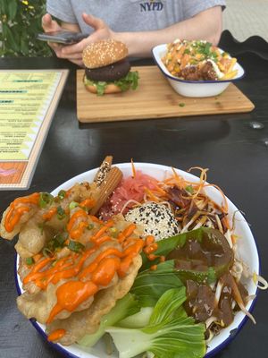 fant-azja bowl at SYTO in Gdynia