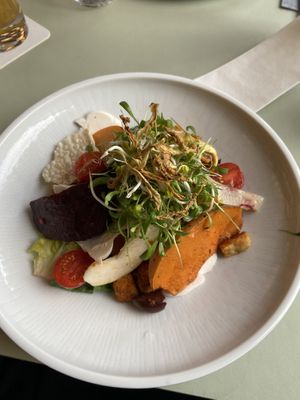 Brotsalat at Bellevue in Stuttgart