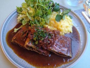 Vegan Maultaschen at Bellevue in Stuttgart